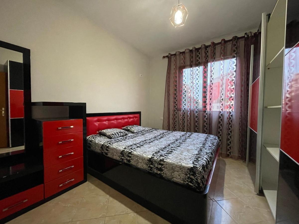 B&B - Private Rooms 2 Tiranë Eksteriør bilde